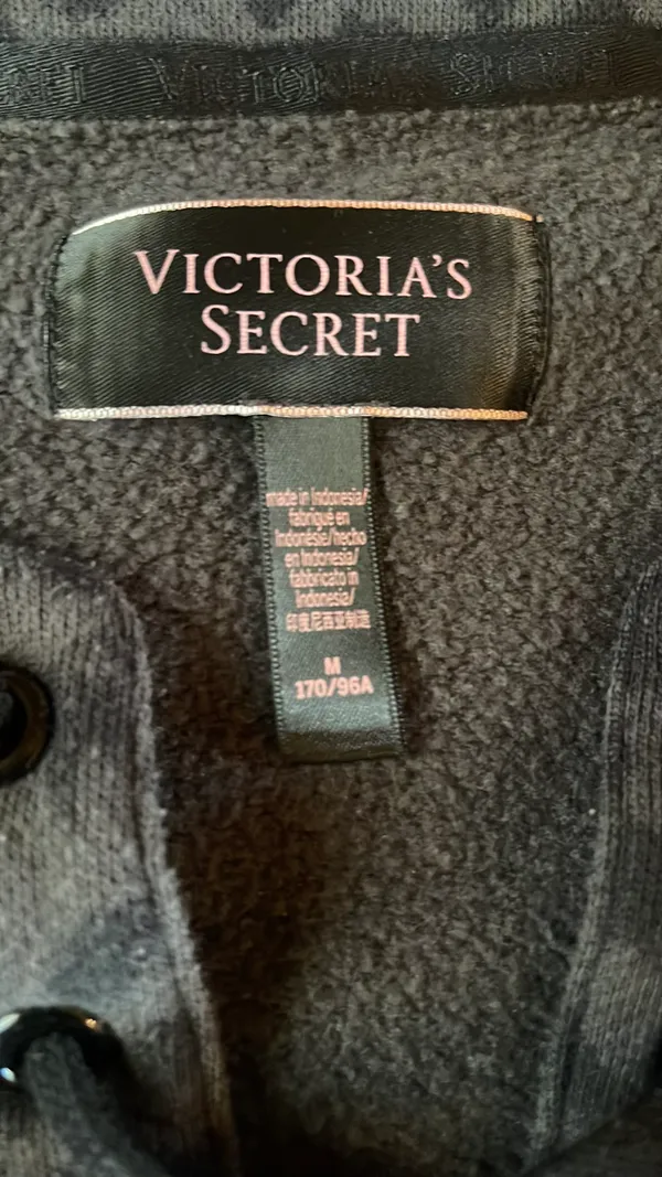 Victoria's Secret Sweat Set - Image 4
