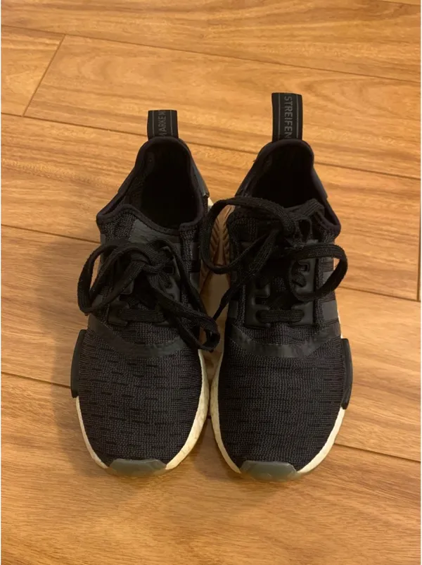 Adidas NMD R1 - Image 4