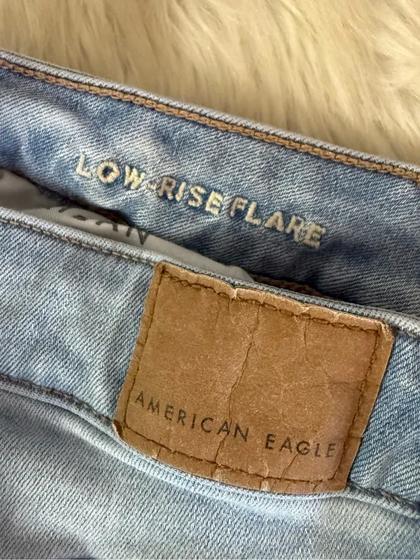American Eagle Next Level Stretch Low Rise Flare Jeans Size 6 Regular - Image 4