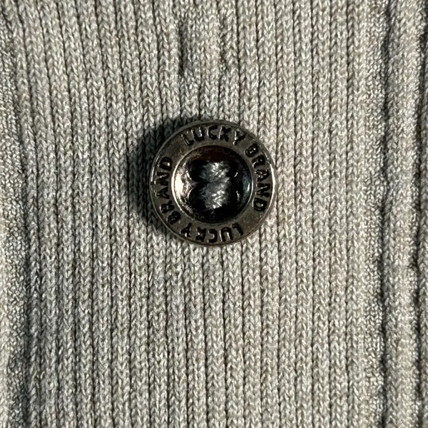 Lucky Brand Ribbed Knit Crop Tank Top Women's Taupe‎ Gray Color Button Front - Image 3