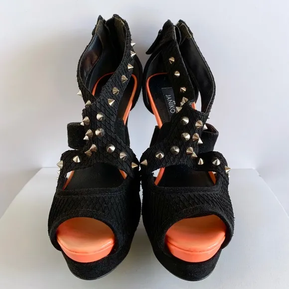 Janiko Designer Peeptoe Spiked Platform Heels Size 6 - Image 2