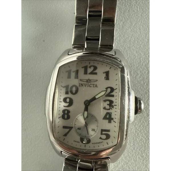 Invicta Lupah Model 2853, Stainless Steel, Works,‎ Need New Battery - Image 2