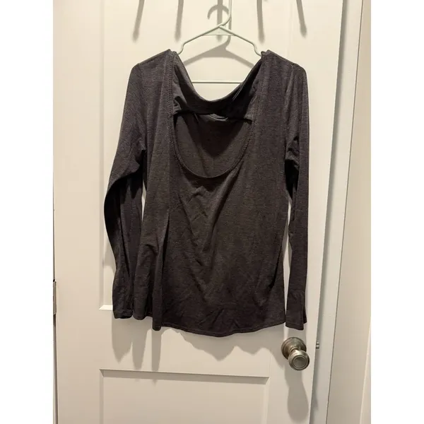 Athleta Dark Grey Long Sleeve Stretch Tunic With Low back & Twist Detail Size L - Image 3