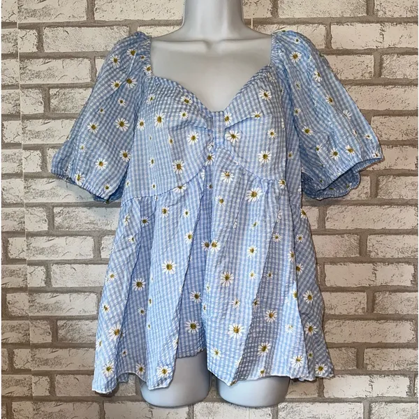 Floral pattern top Size 16 - Image 3