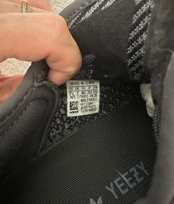 Yeezy Boost 350 V2 Black Non-Reflective - Image 5