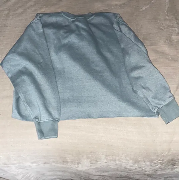 jo&co Sweat Shirt - Image 2