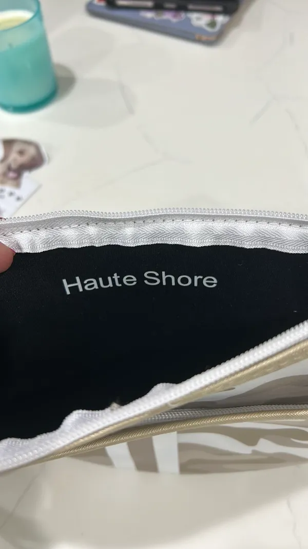 Haute Shore Crossbody Fanny pack - Image 2