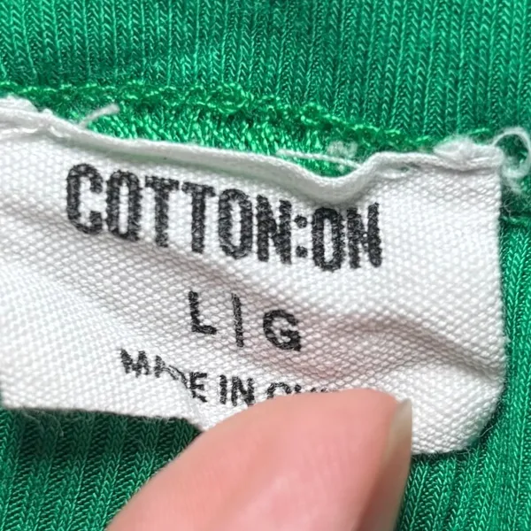 Cotton On Emerald Green Long Sleeve Crop Top Large Y2K Layering Vibrant Bold‎ - Image 3