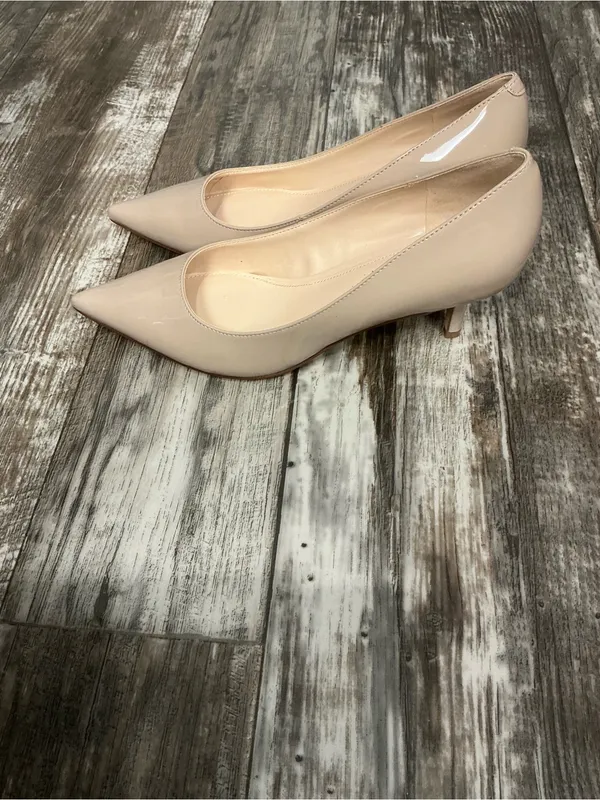 Marc Fisher Beige Patent Pointed-Toe Kitten Heel Pumps - Image 7