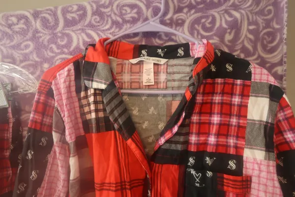 Victoria's Secret modal blend patchwork pj pajamas set in red and black size medium. - Image 4