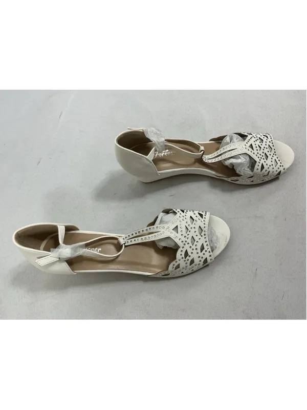 Womans New In Box Forever Link Blaze Strappy Wedge Sandals Size 7 White - Image 2
