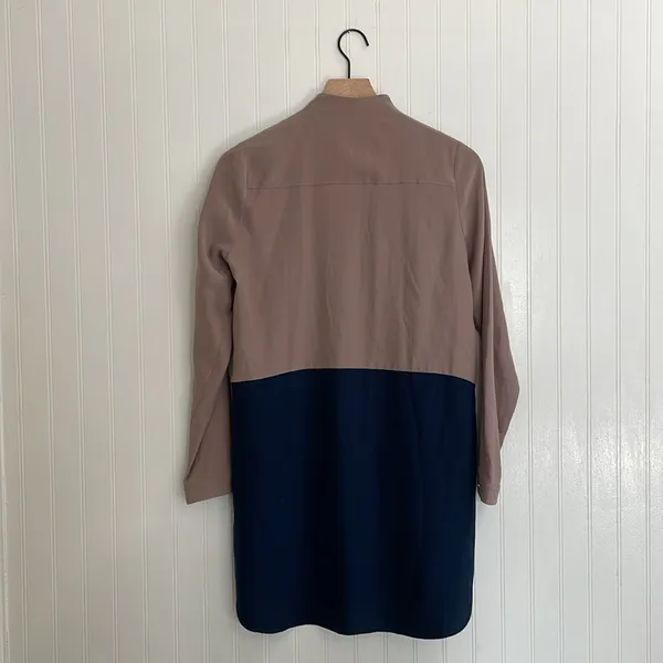 AMANDA UPRICHARD Colorblock Shirt Dress Long Sleeve in Tan/Navy Size S *Flawed - Image 4