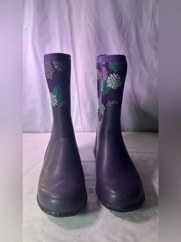 Bogs Purple Floral Waterproof Rain Boots with Teal Accents - Image 3