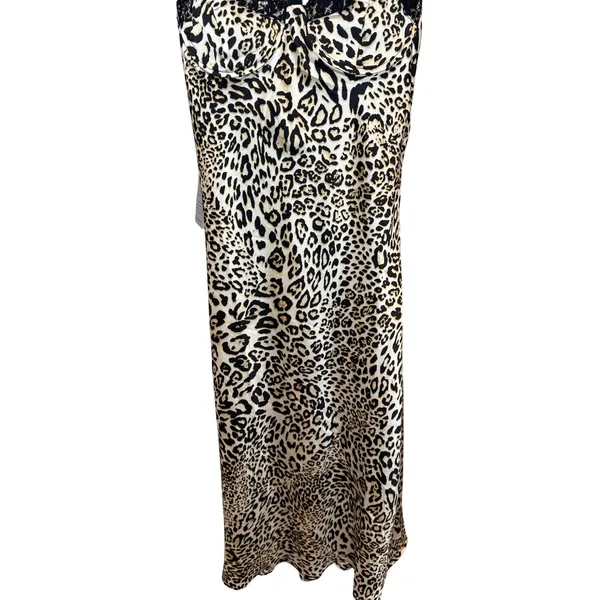 ASTR NWT The Label Leopard Print Lace Trim Midi Slip Dress Satin Size Medium - Image 4