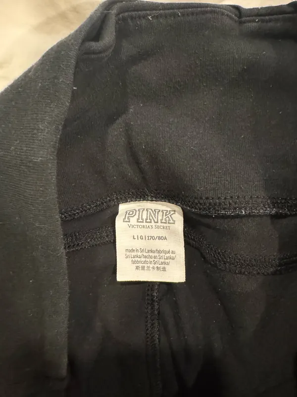 PINK Victoria's Secret Crossover Leggings - Image 3