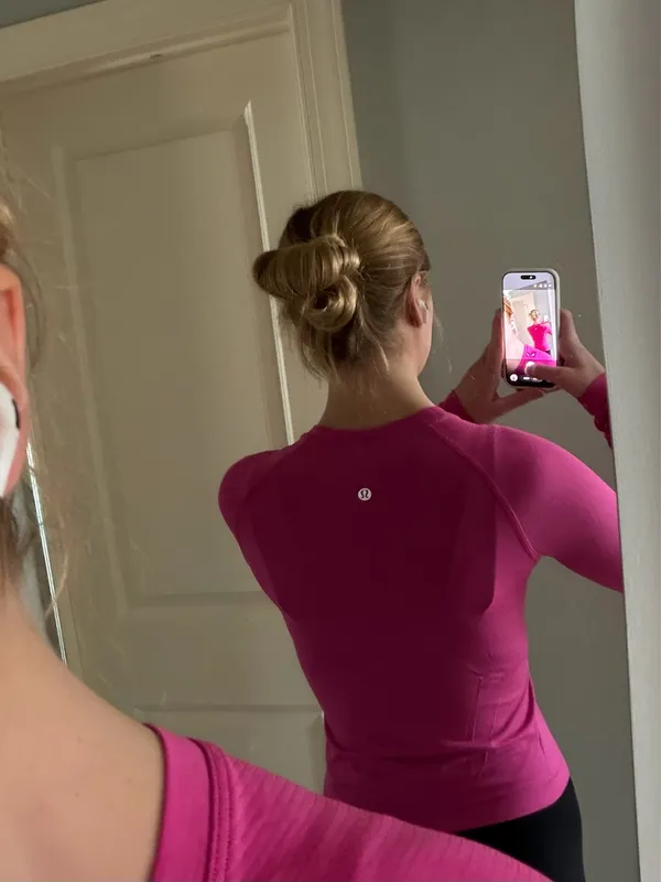 Lululemon Swiftly Tech Long Sleeve - Image 2