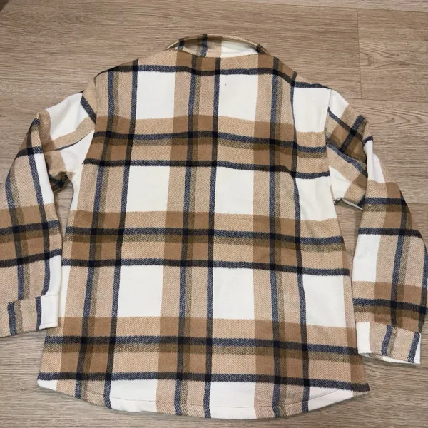 Love Tree Multicolored Button Up Jacket Size Medium - Image 3