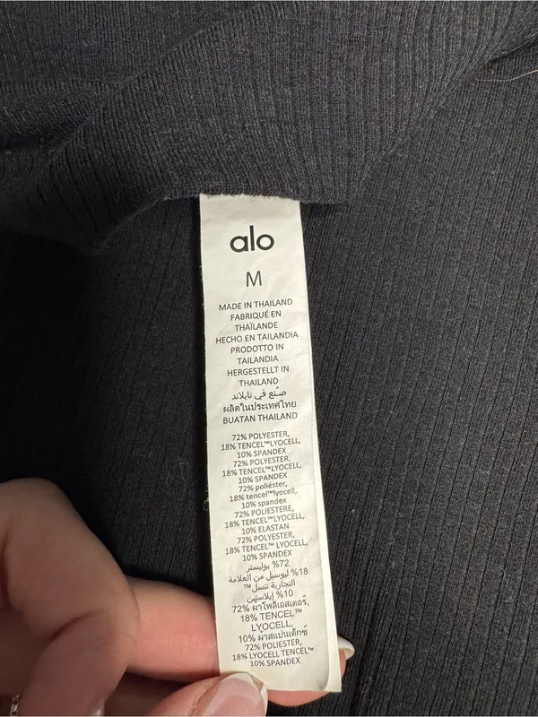 ALO Yoga Hazy Mock Neck Pullover | Black | Size M - Image 3