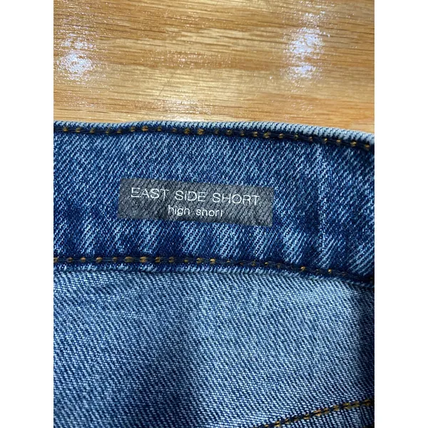 Modern American size 31 East side high short in Alabama - Image 5