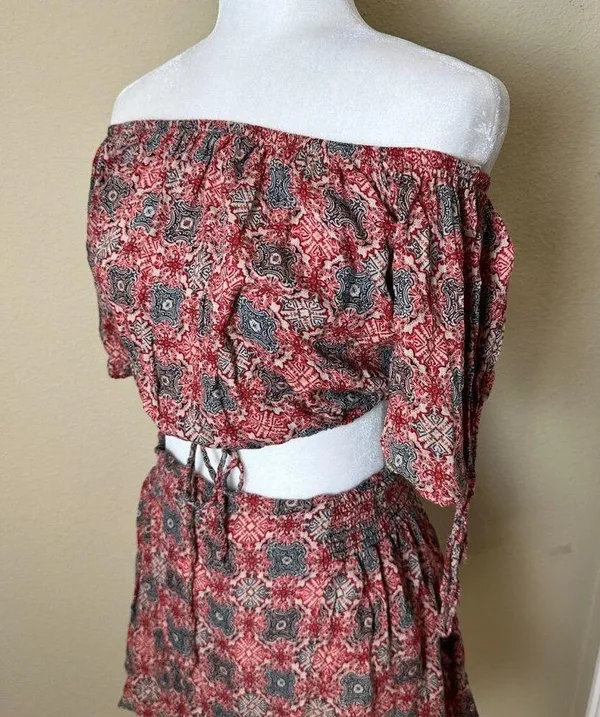 FREE PEOPLE Two Piece Crop Top Mini Skirt Set Size Small - Image 4