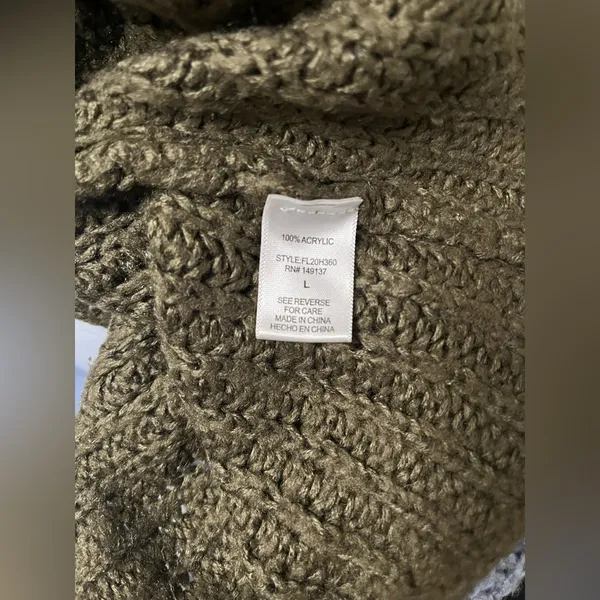 Hyfve Women’s Cowl Neck Sweater Size Large - Image 4