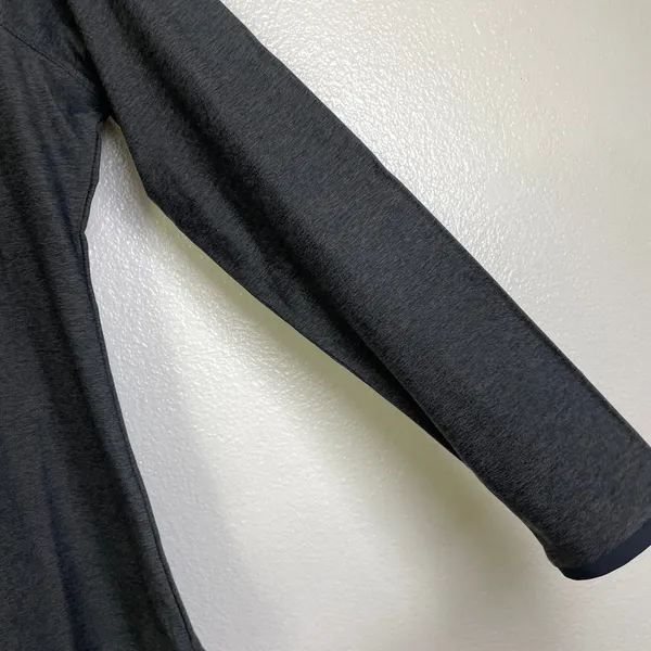 Peter Millar Perth Performance 1/4 Zip Womens M Gray Melange Raglan HBS Logo UPF - Image 6