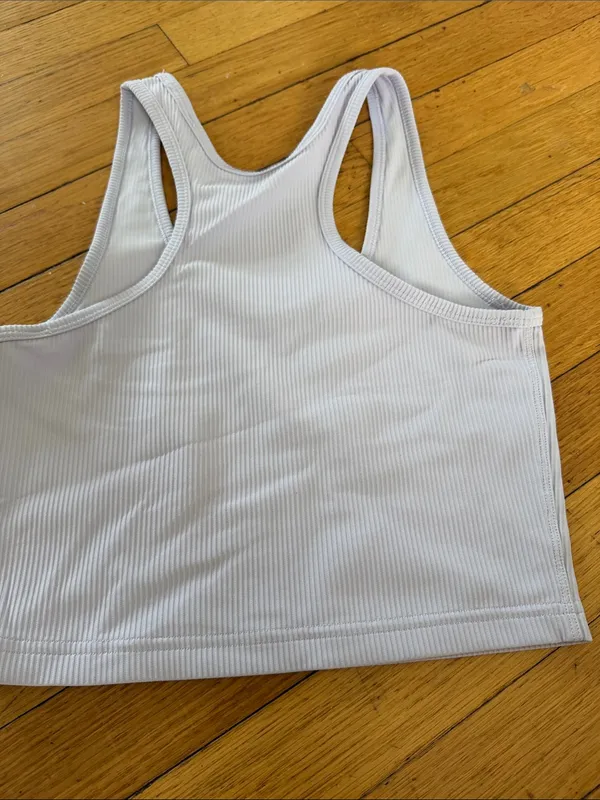 lululemon athletica lilac Ribbed Racerback Crop Tank size 4 EUC - Image 4