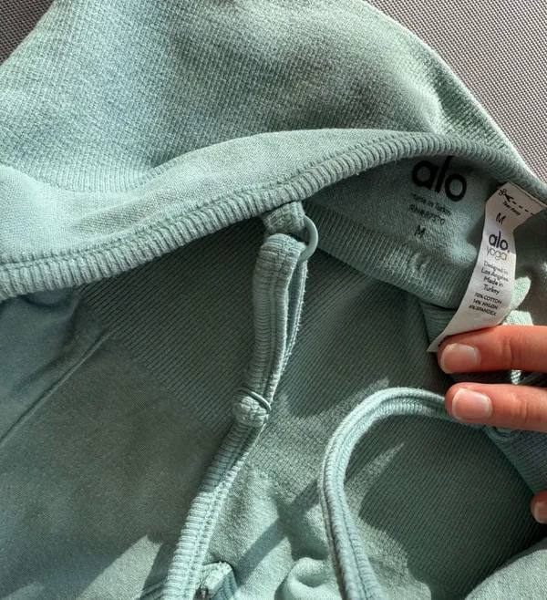 Alo Yoga Bralette - Image 3