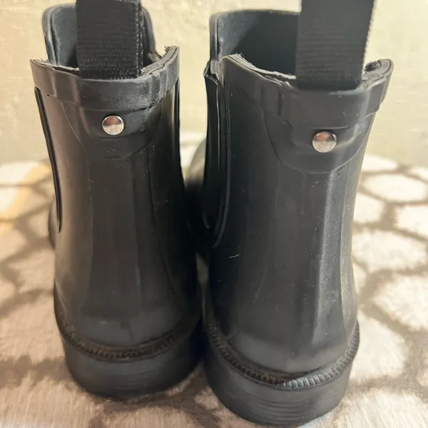 Madewell Black Winter & Rain Boots sz 8 Chelsea style rain snow preppy classic - Image 6