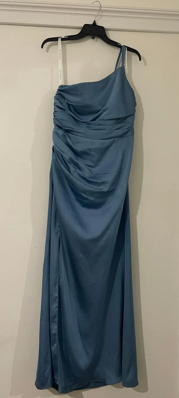 Azazie Bridesmaid Dress - Image 4
