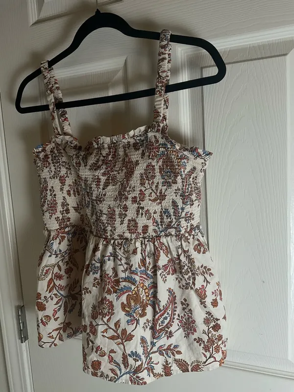 Old Navy Floral Smocked Peplum Cami Top Boho Cottagecore Cream Rust L - Image 3