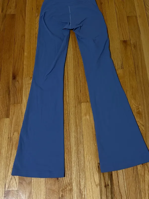 Lululemon Flare Leggings Size 2 - Image 6