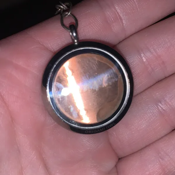 Origami Owl silver sequined necklace - Image 5