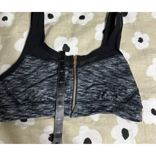 Lululemon sports bra - Image 2