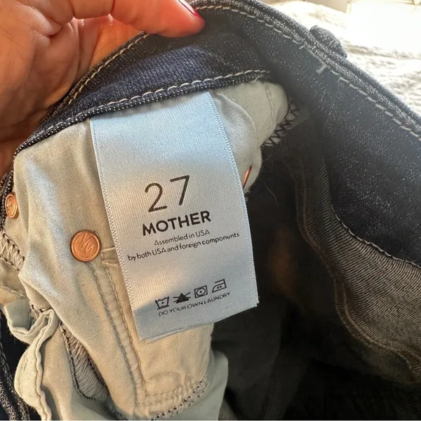 MOTHER The Looker Ankle Fray Jeans In Cat Attack 27 High Rise - Image 9