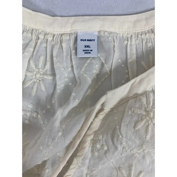 Old Navy Women's Tan Light Blouse - Image 3