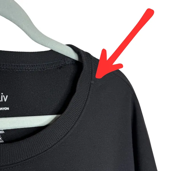 Zoe + Liv Beauty In Every Shade Graphic Sweatshirt Size Medium Black Loungewear - Image 3