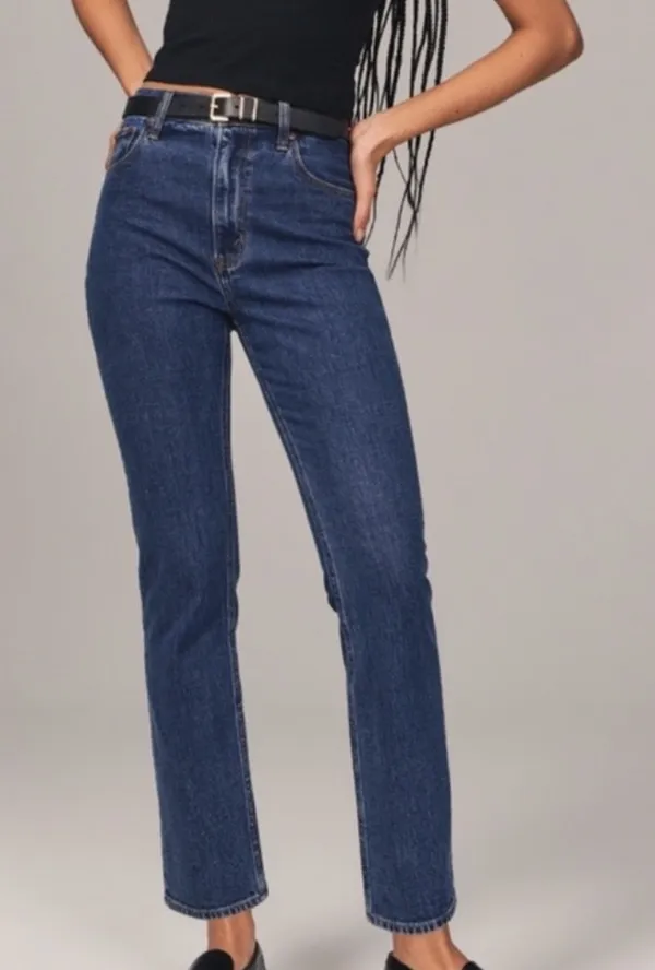 Abercrombie & Fitch Ultra High Rise Ankle Straight Jean - Image 2