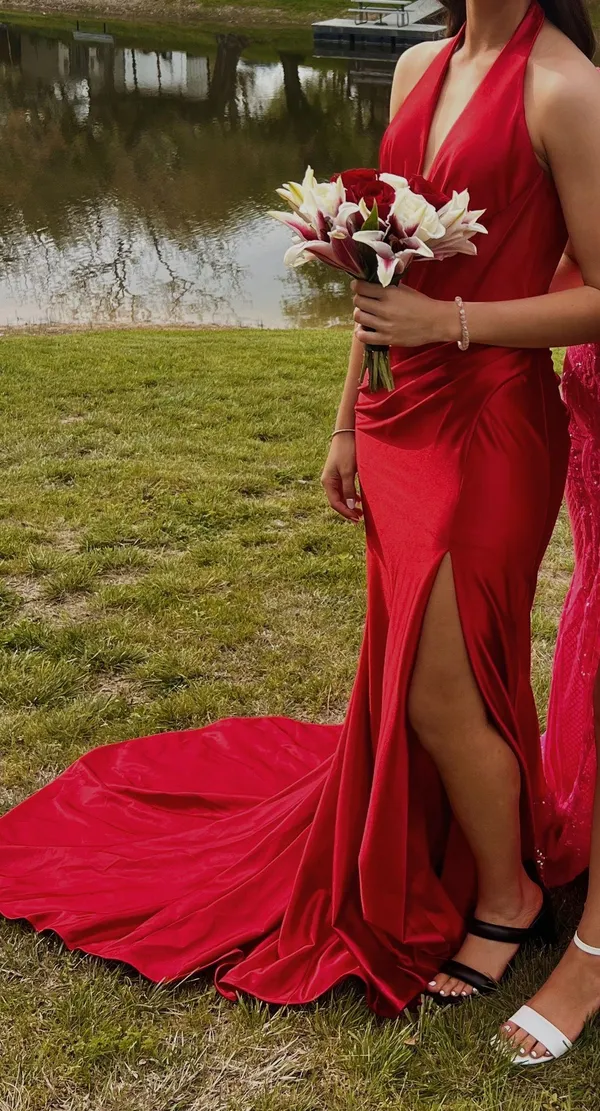 Sherri Hill Prom Dress - Image 2