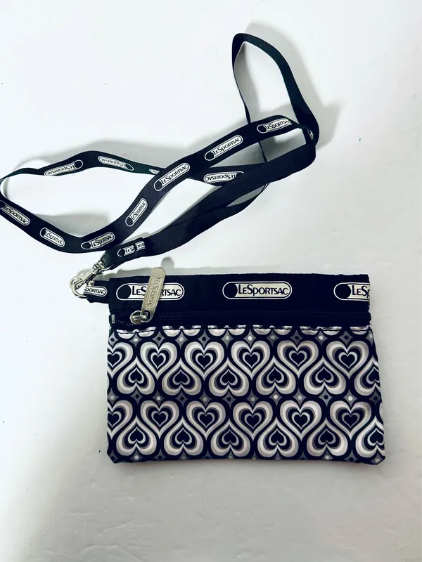 Lesportsac Black & White Heart Motif Crossbody Wristlet Pouch 7”x4.5” - 18” drop - Image 3
