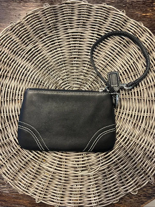 Coach Classic Black Wristlet Wallet - Women's Bag - Image 3