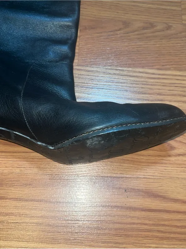 Classic Black Leather Knee - Image 4