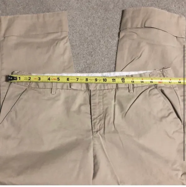 Old Navy Capris - Image 2