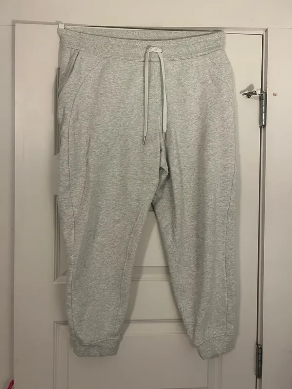 Lululemon Scuba High-Rise Joggers - Image 2
