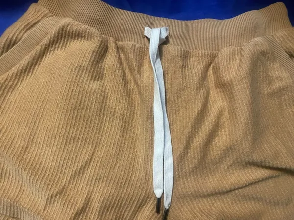 Neutral Tan aerie medium shorts - Image 5