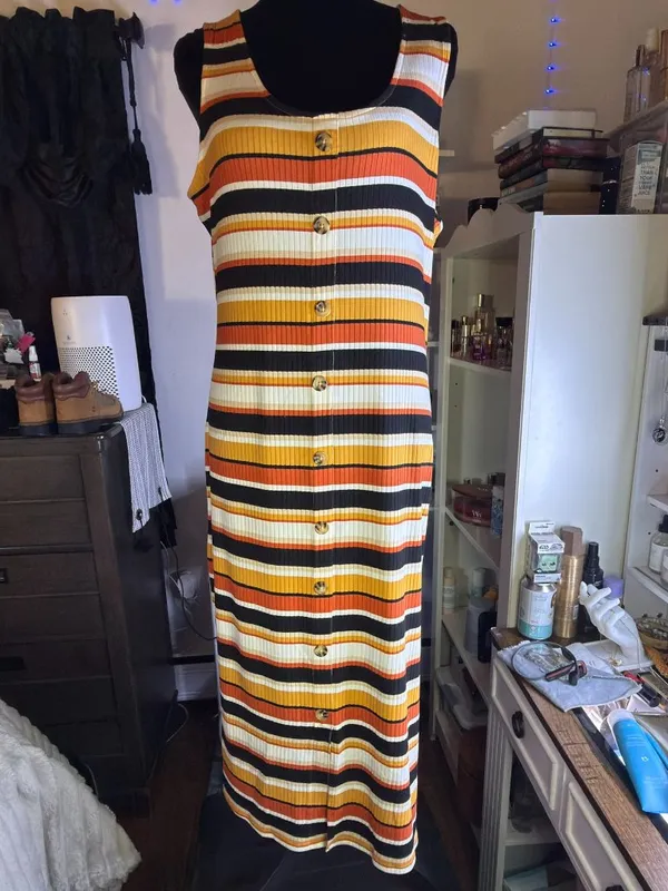 NO Boundaries Stipped Sleeveless Maxi Dress - Image 2