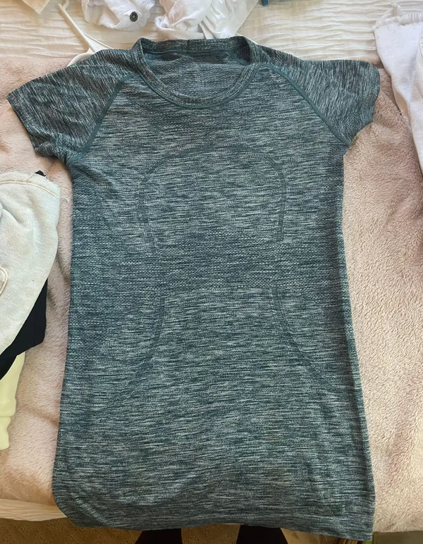 Short Sleeve Top - Image 2