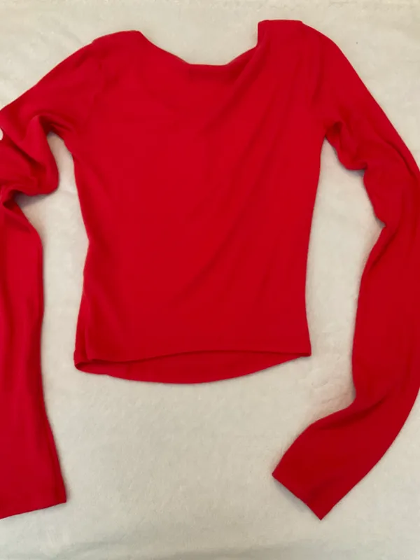 Hollister Corp Thirty’s - Image 4