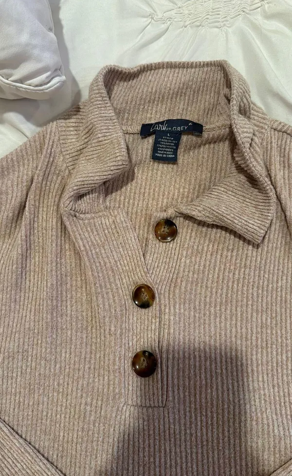 Target Cropped  Long Sleeve - Image 2