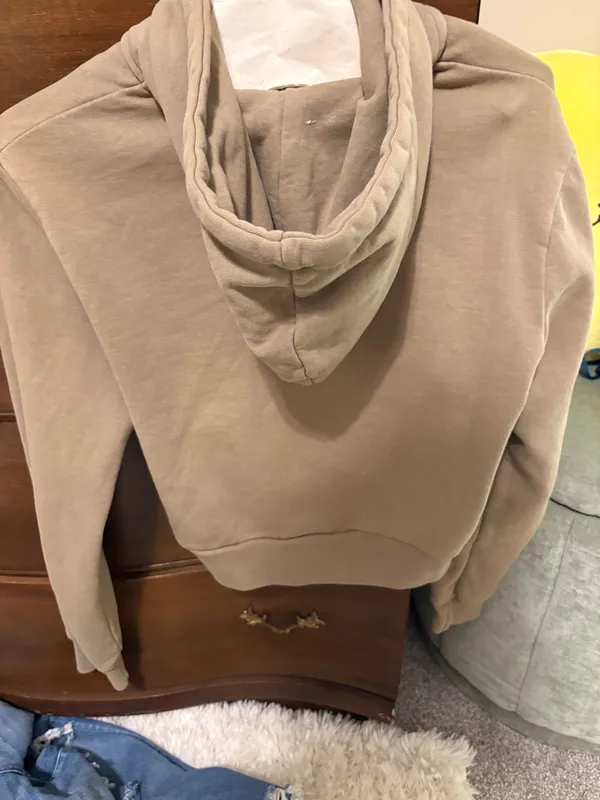 Brandy Melville Cropped Zip-Up Hoodie - Image 2